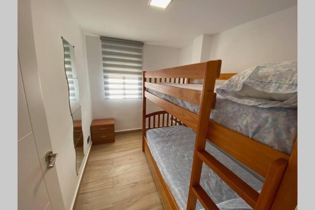 Magnifico Apartamento Con Vistas Al Mar, 1ª Linea Almuñécar Екстериор снимка