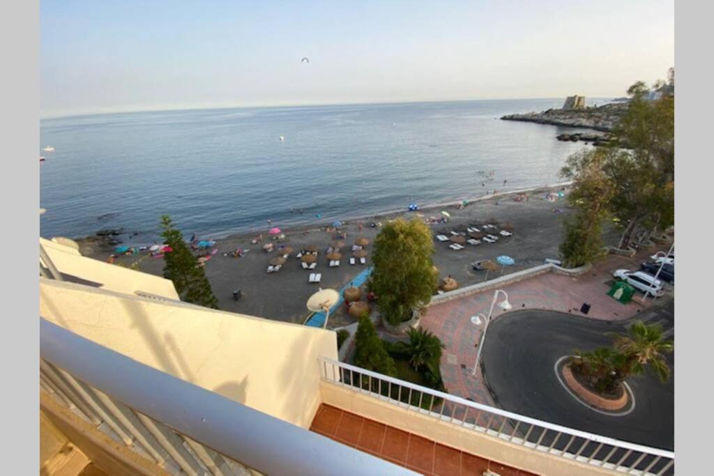 Magnifico Apartamento Con Vistas Al Mar, 1ª Linea Almuñécar Екстериор снимка