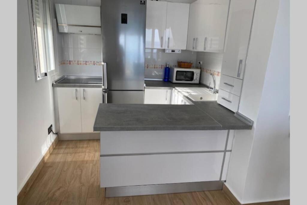Magnifico Apartamento Con Vistas Al Mar, 1ª Linea Almuñécar Екстериор снимка