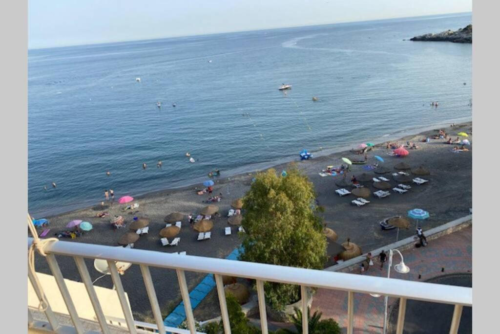 Magnifico Apartamento Con Vistas Al Mar, 1ª Linea Almuñécar Екстериор снимка